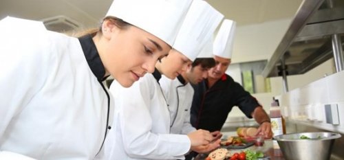 Recrutement Assistant Commercial H/F